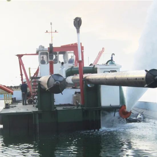 Draga de sucção do rio 4000m³ com cabeça de cortadora para desiltamento de porto